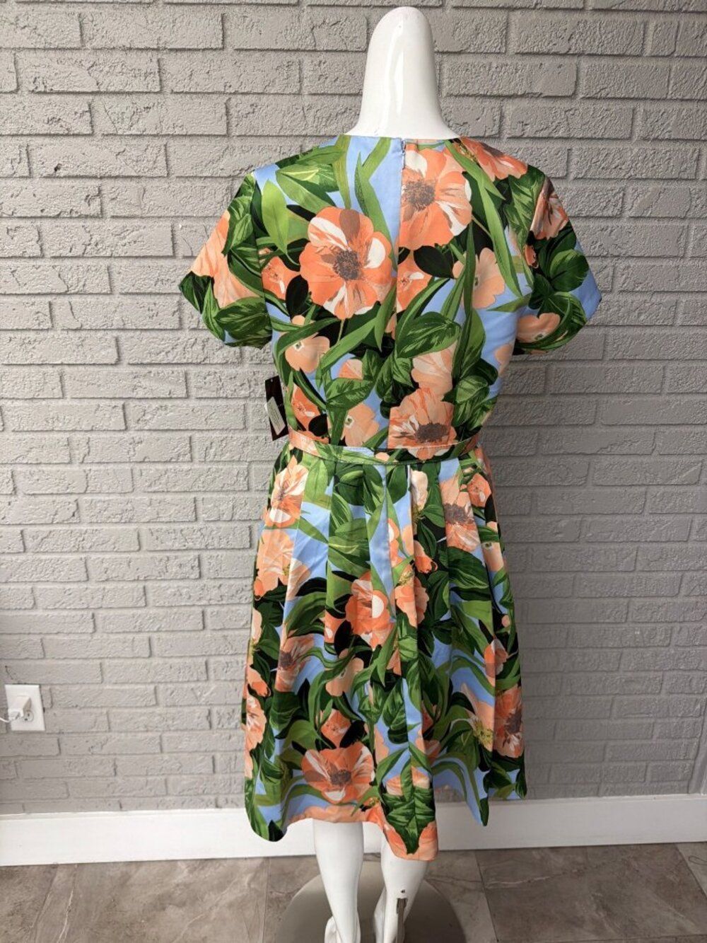Tahari ASL Women's Floral Belted Pleated Short Sleeve Dress Size 8 - Picture 4 of 16